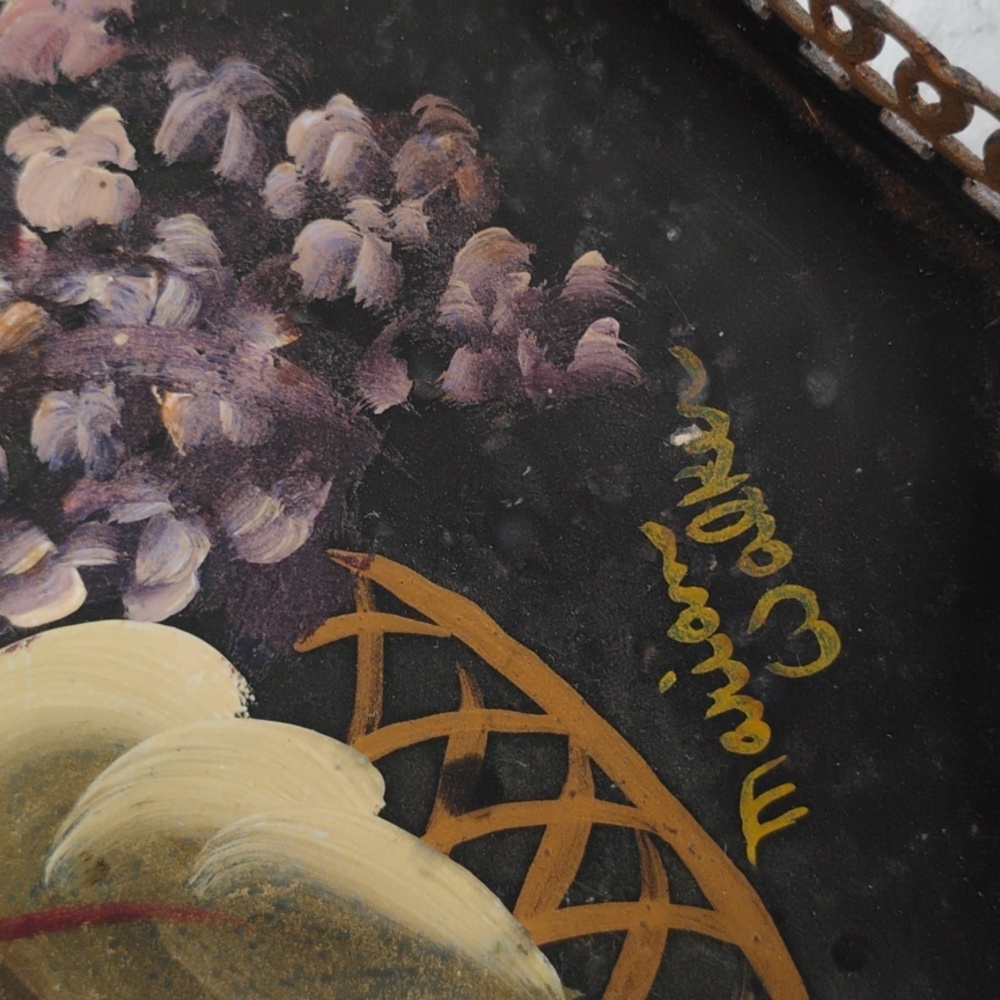Vintage Hand-Painted Floral Tole Tray by Mariam Walker – 21" Black & Gold Metal - Picture 6 of 12